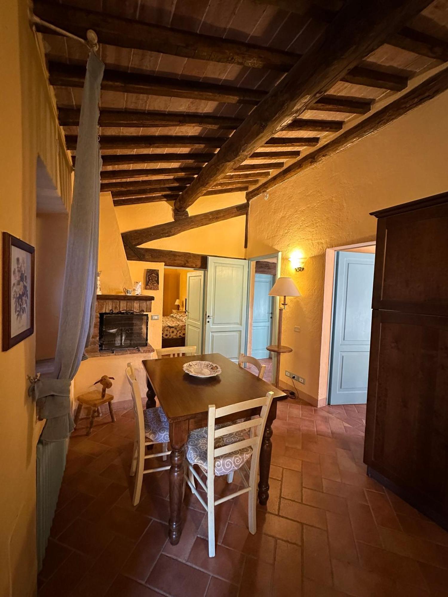 Borgo Tignano Daire Casole dʼElsa Dış mekan fotoğraf