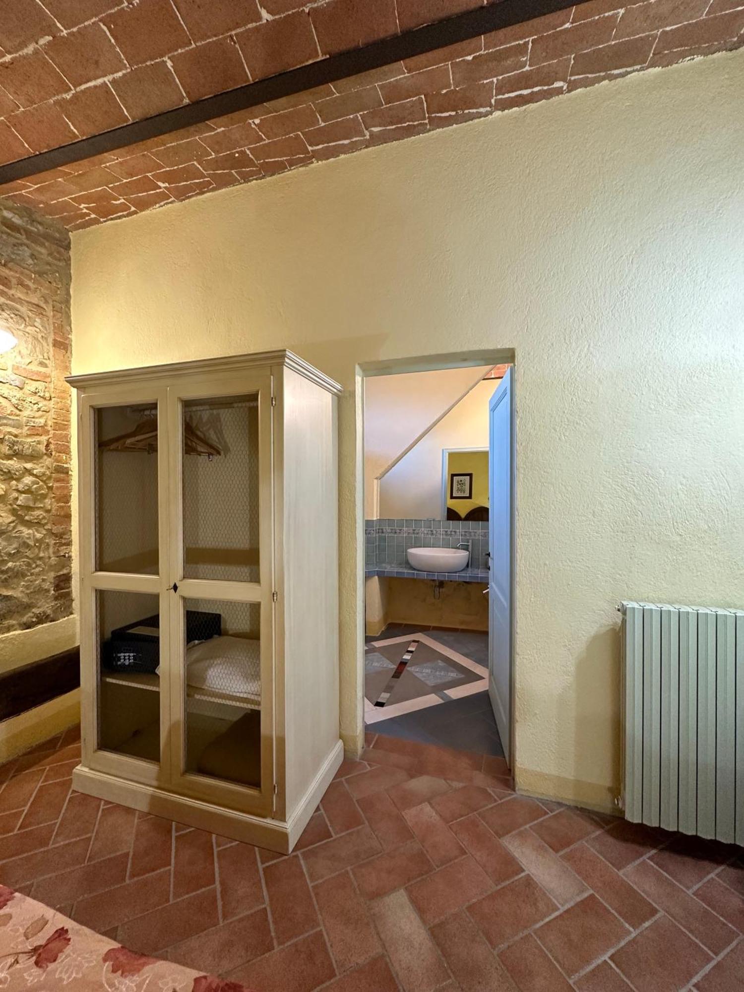 Borgo Tignano Daire Casole dʼElsa Dış mekan fotoğraf