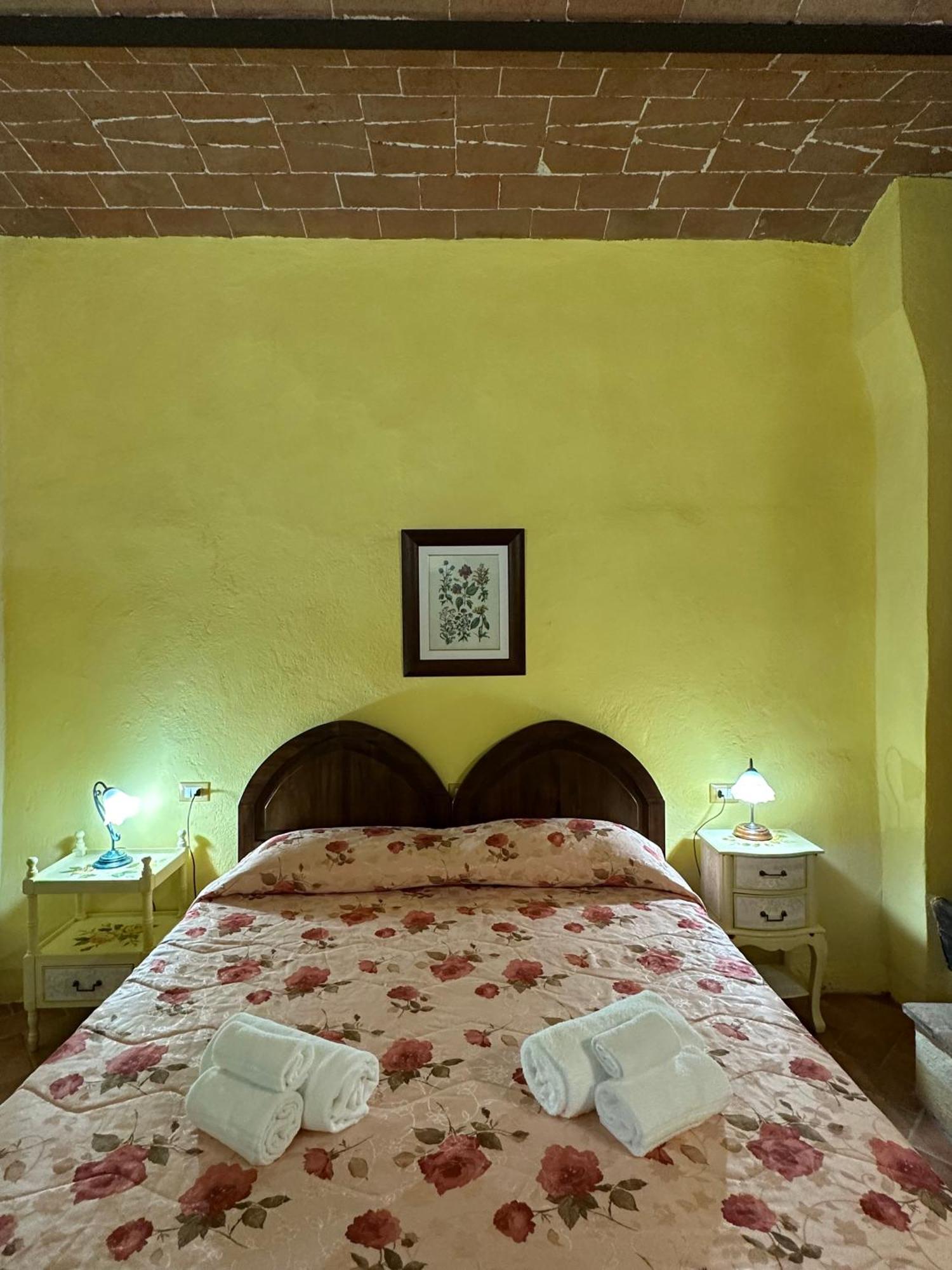 Borgo Tignano Daire Casole dʼElsa Dış mekan fotoğraf