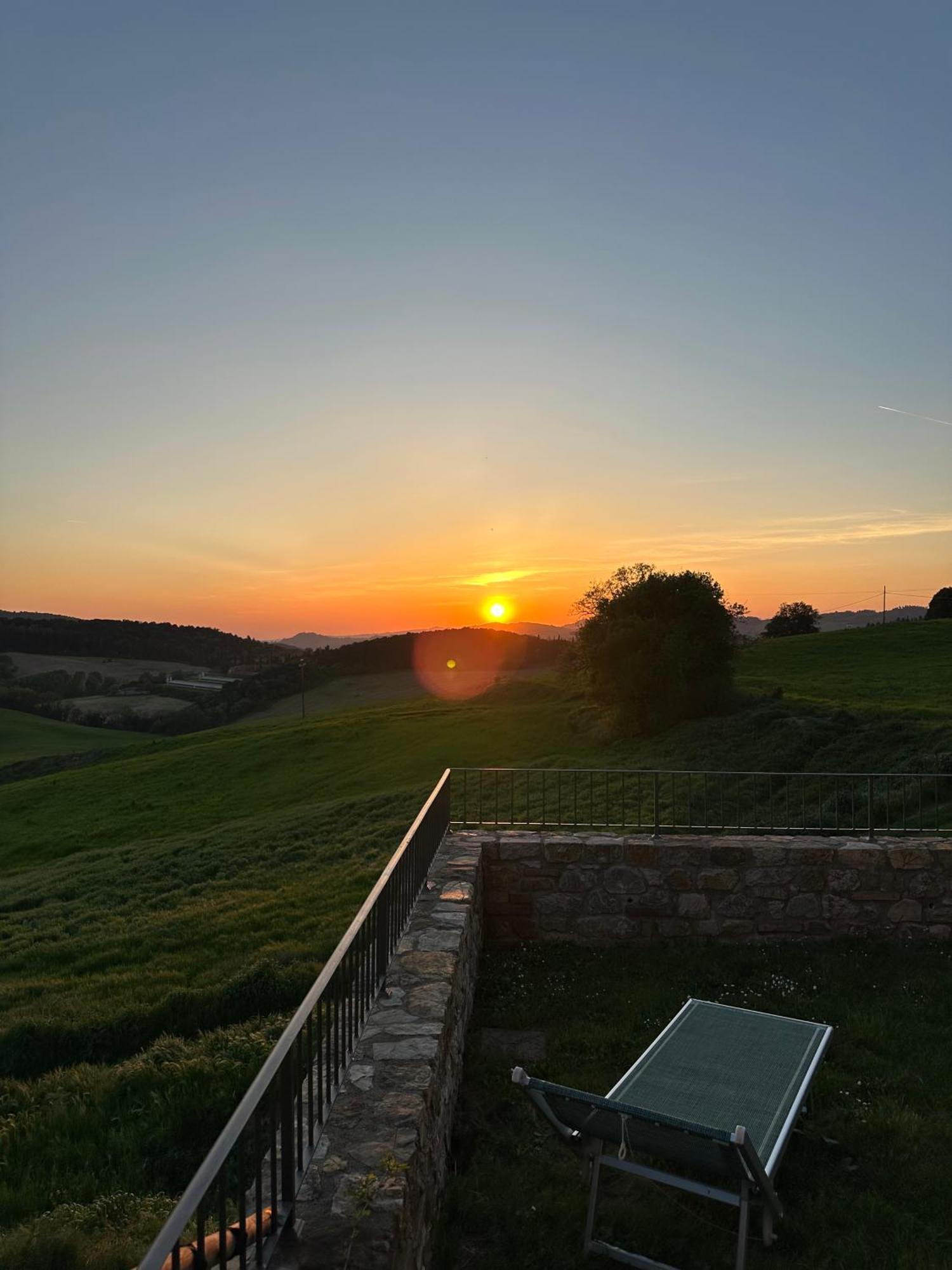 Borgo Tignano Daire Casole dʼElsa Dış mekan fotoğraf