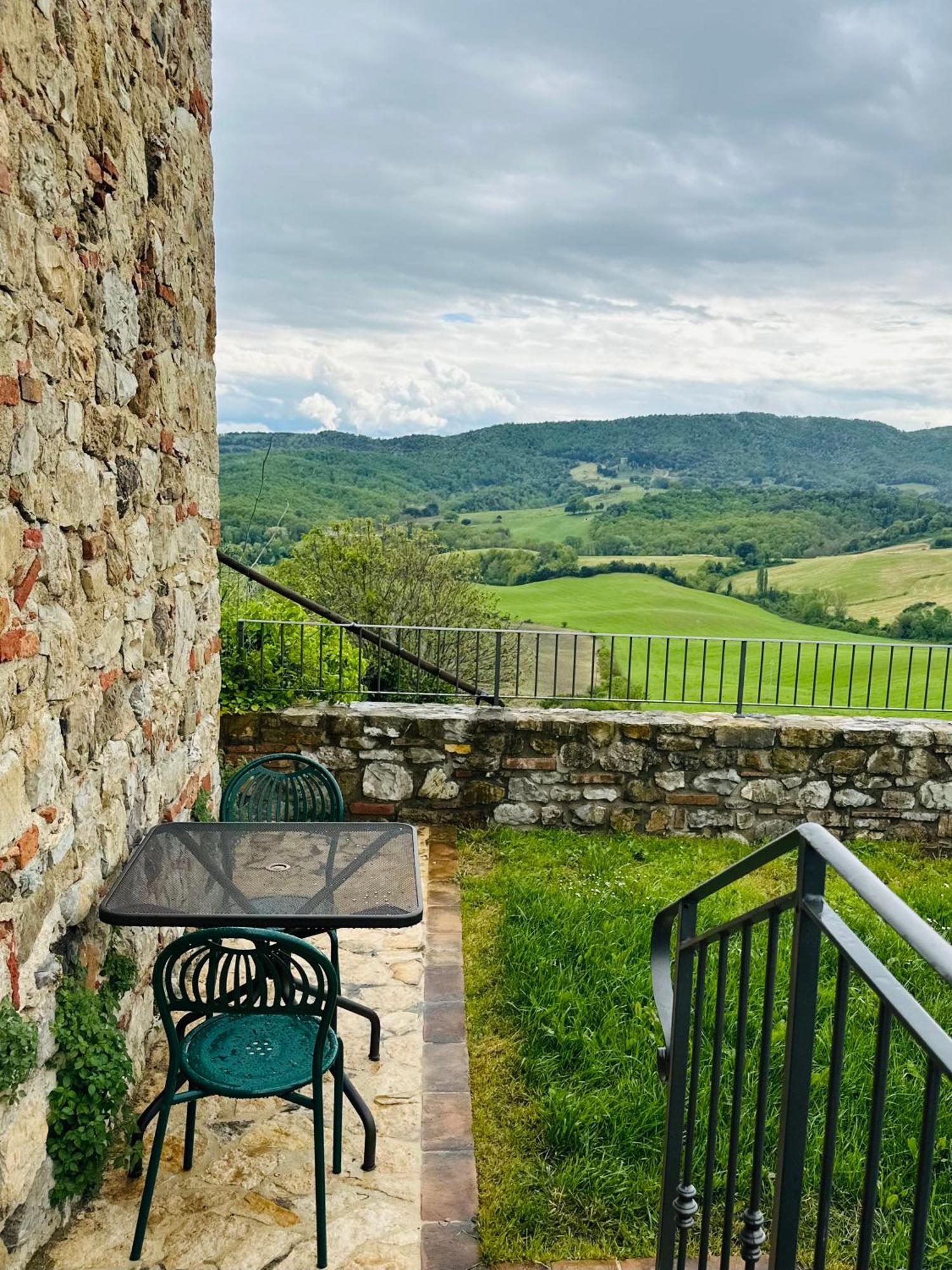 Borgo Tignano Daire Casole dʼElsa Dış mekan fotoğraf