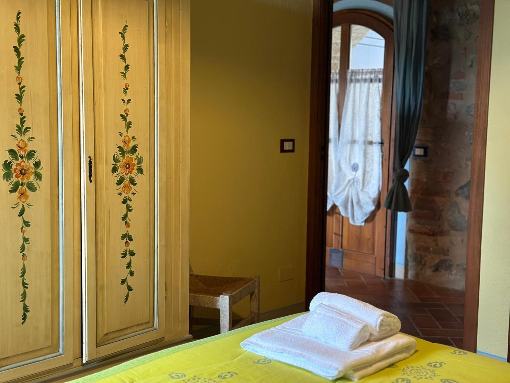 Borgo Tignano Daire Casole dʼElsa Dış mekan fotoğraf